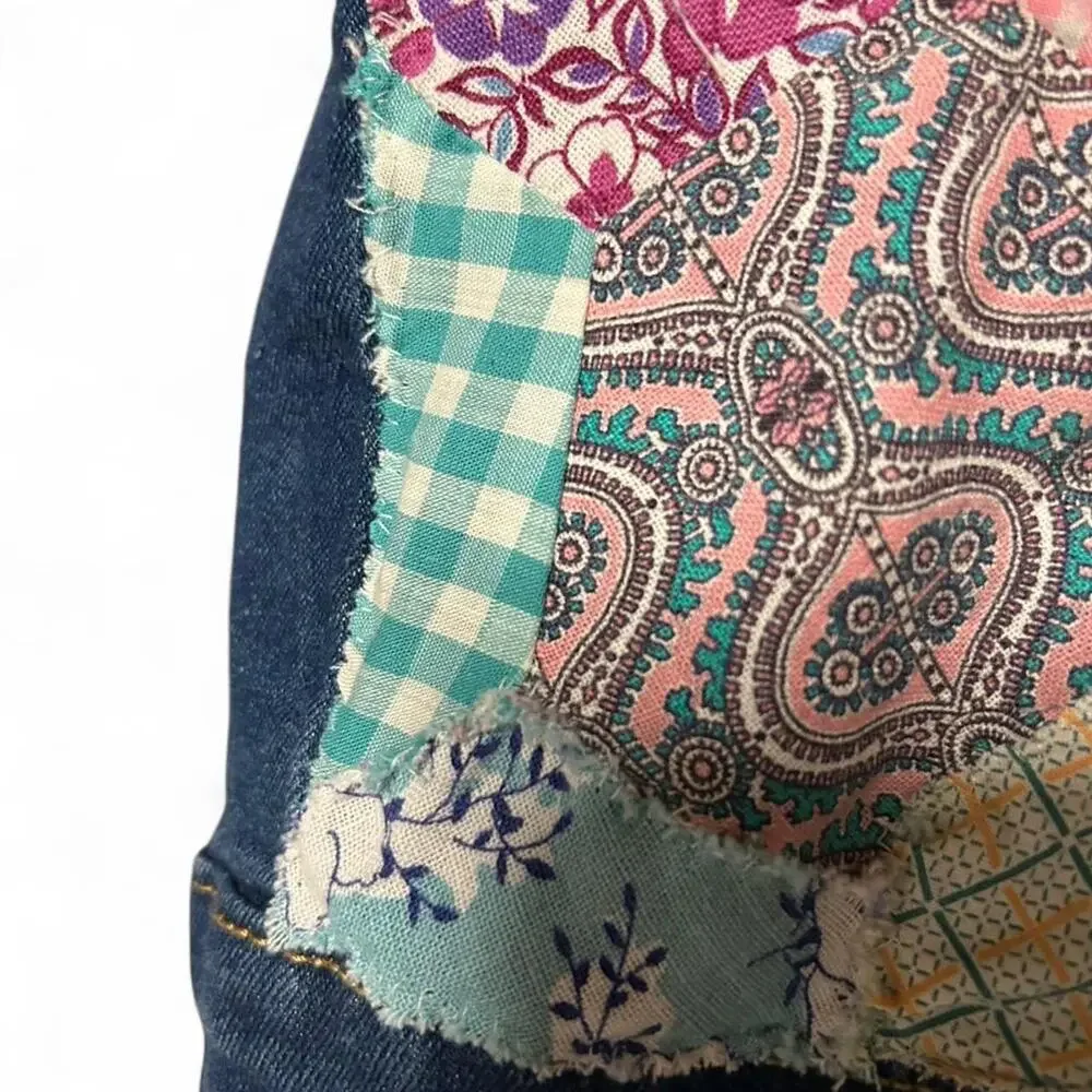 Size girls 6 Denim vest with vintage patchwork hexagon quilt boho hippie folk - Picture 2 of 4